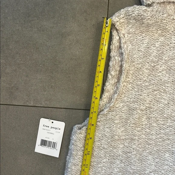 Free People Exaggerated Turtle Neck Sleeveless Sweater in Oatmeal - Picture 4 of 8